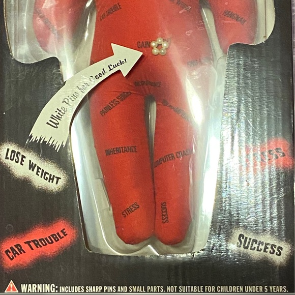 Novelty Red Voodoo Doll Archie McPhees Pin Doll NIB Retro Halloween Hot Topic - Picture 4 of 5
